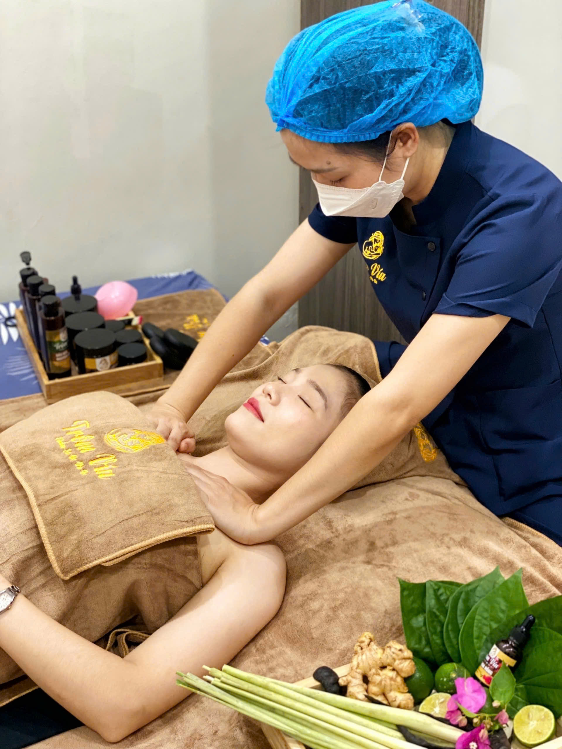 spa beauty sau sinh mẹ và bé baby tắc sữa tại nhà